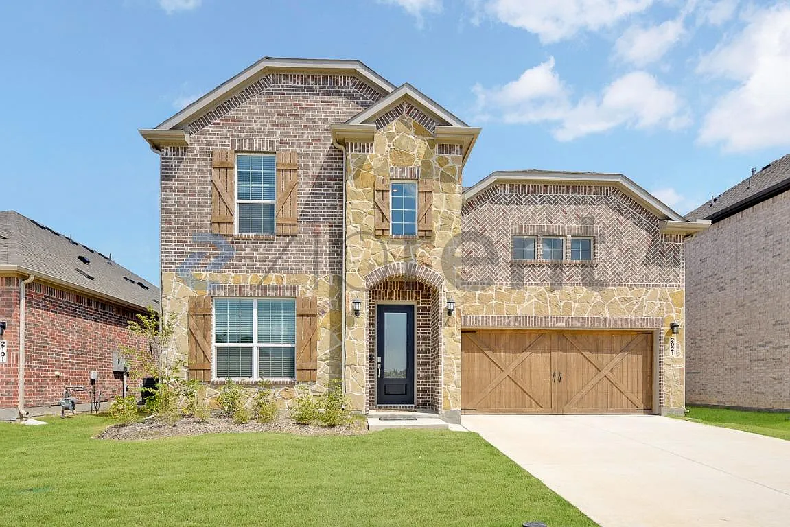 4 bed, 3.5 bath, 3181 sqft, $3,300 — Photo 1