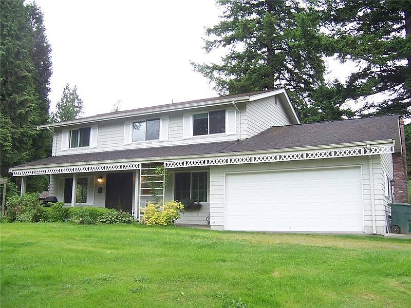 1st image of 23855 SE 162nd St