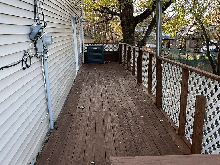 Outdoor Private Deck Area/Side Entrance