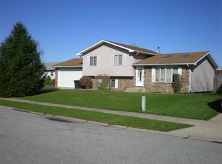 5216 Brookline Dr, Portage, IN 46368