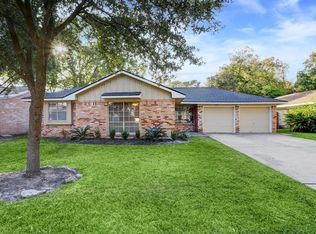 2559 Riata Ln, Houston, TX 77043