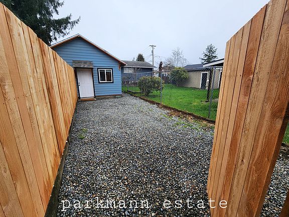 4th image of 8820 S D St