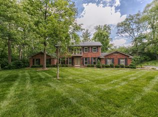 12466 Balwyck Ln, Des Peres, MO 63131