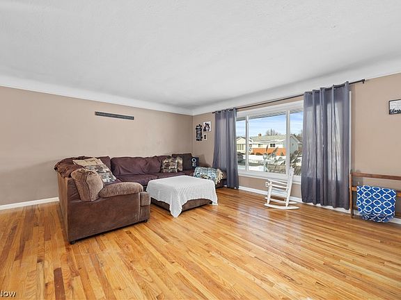 5th image of 6888 Reid Dr