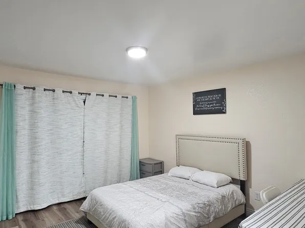 1387 E Flora St, Ontario, CA 91764