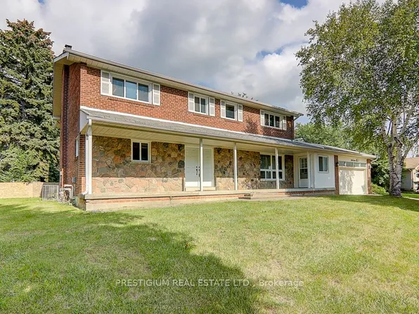 57 Laureleaf Rd, Markham, ON L3T 2X9