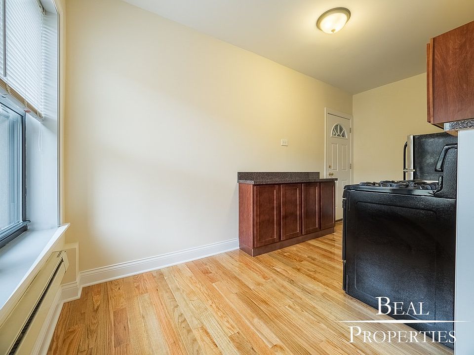 2nd image of 2840 N Orchard St #28407