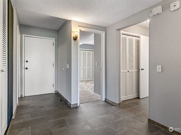 2nd image of 10907 Glen Acres Drive S #B