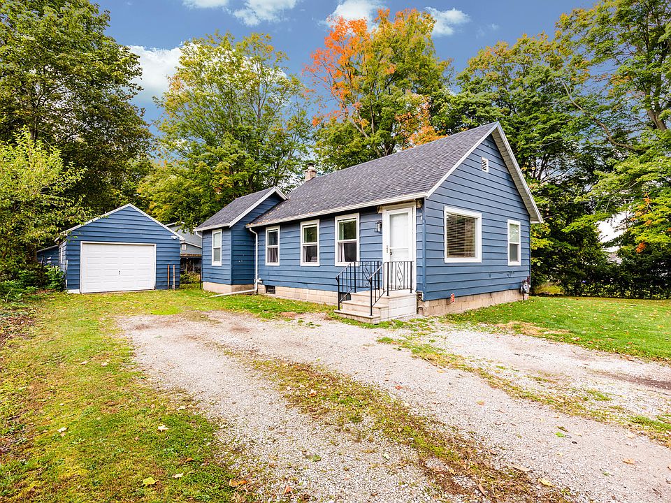 1st image of 4942 Park Dr