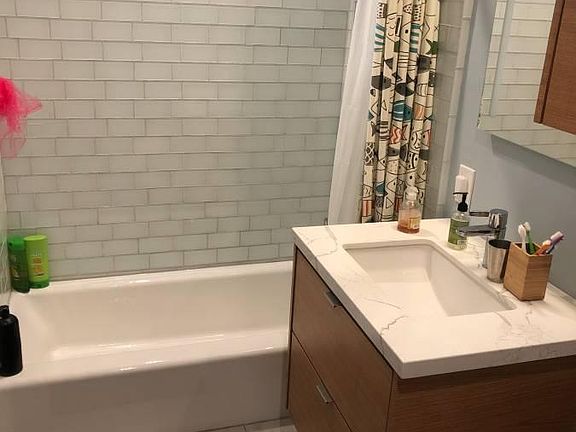2nd image of 1415 Mills Ct