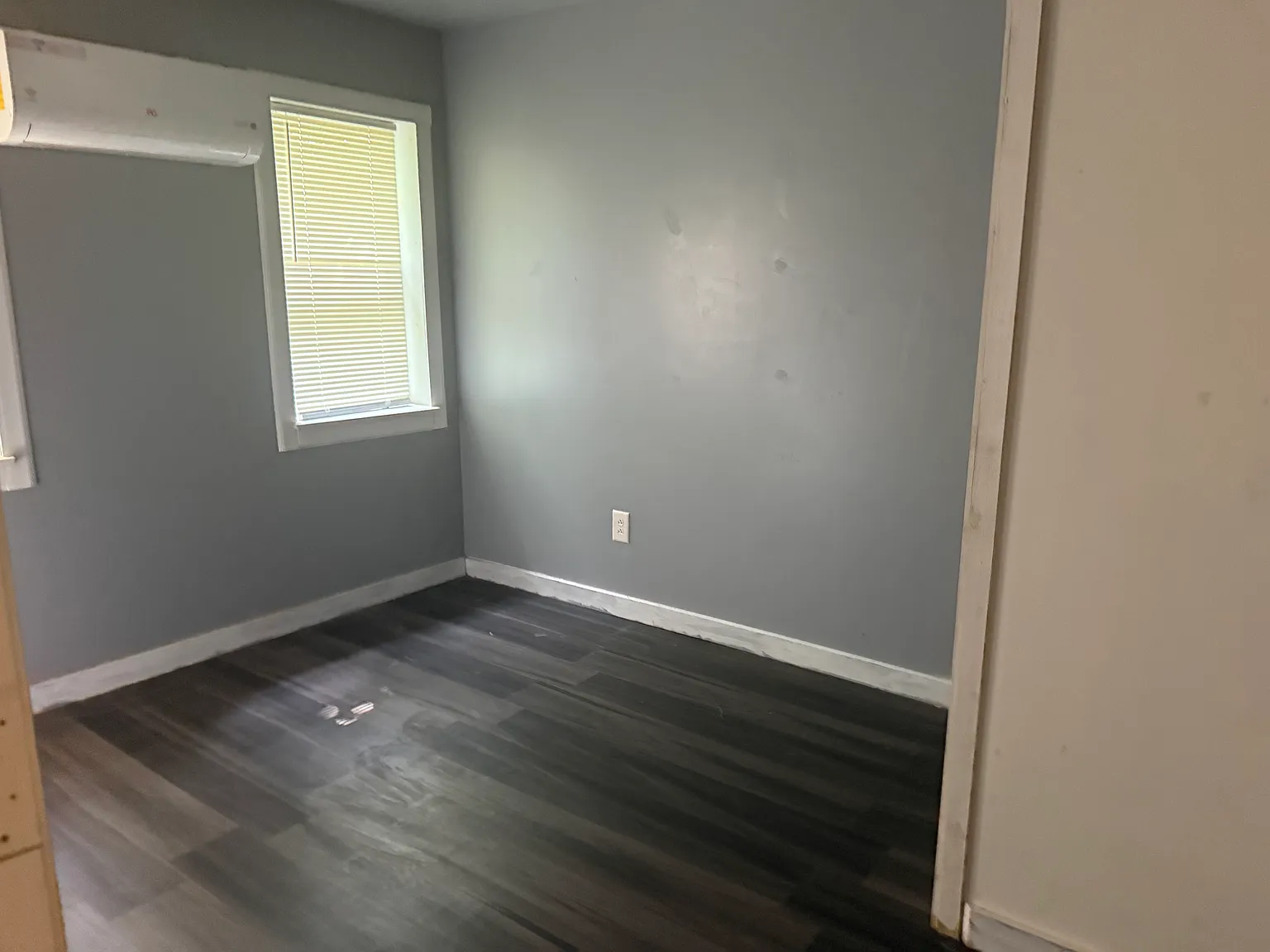 3 bed, 1025 sqft, $950 — Photo 4