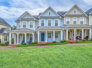 33 Shadwell St, Greenville, SC 29607