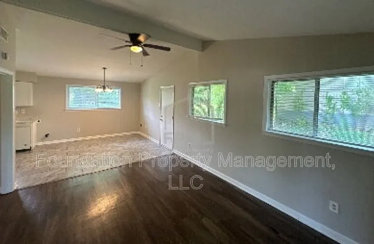 2237 Gayle Ave — Photo 8