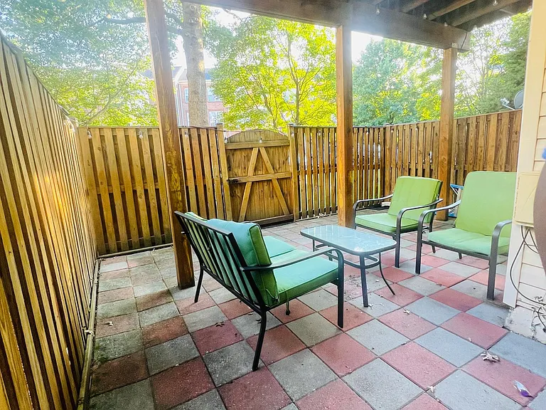 13129 Park Crescent Cir — Photo 13