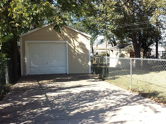 2nd image of 3116 Stanley Ave