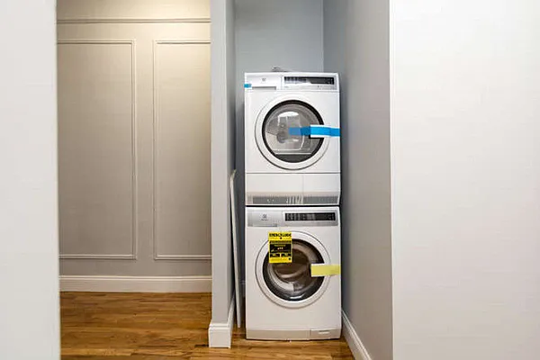 Rented by Bohemia Realty Group | media 37