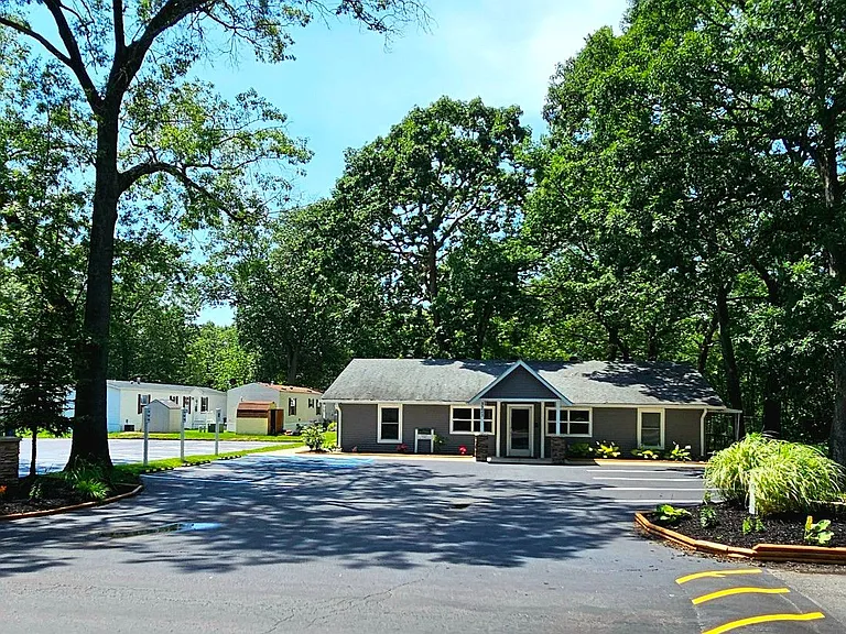 Norton Shores — Photo 12