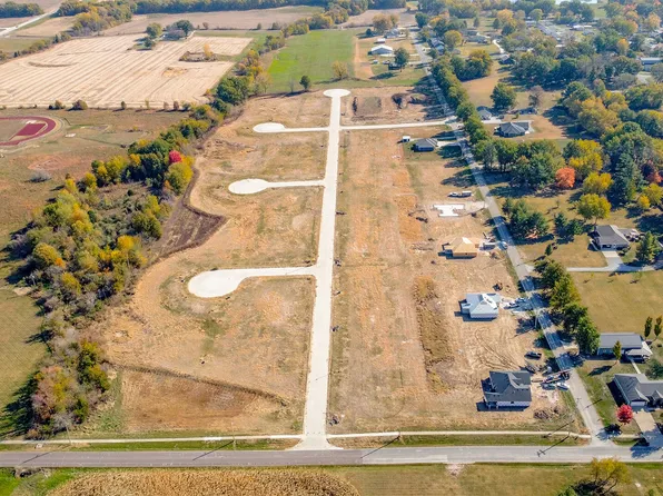 4 Bailey Pl, Sturgeon, MO 65284