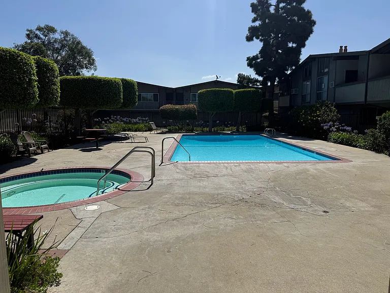 820 Coriander Dr #K — Photo 12