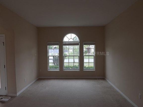 3rd image of 318 Cortona Dr