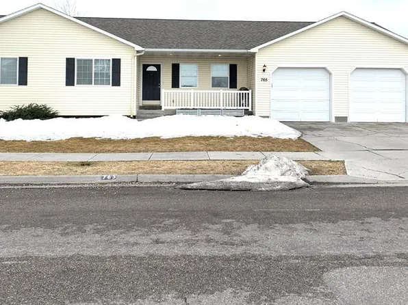 765 Pinehaven St, Rexburg, ID 83440