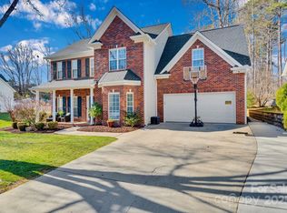 1018 Sentinel Dr, Indian Trail, NC 28079