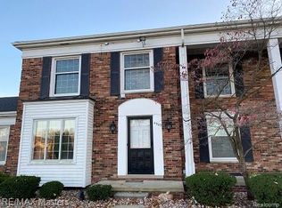4503 Leisure Ln, Trenton, MI 48183