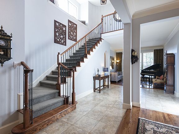 Stairs.jpg