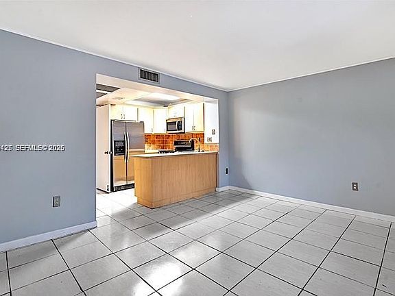 3rd image of 2194 W 60th St APT 22212