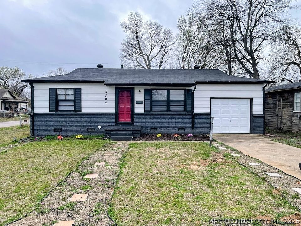 1st image of 3804 W 4th St