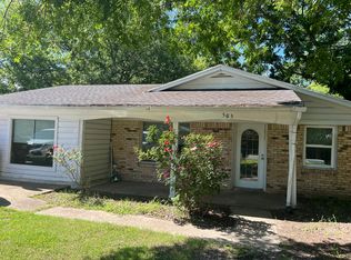 (Undisclosed Address), Quinlan, TX 75474
