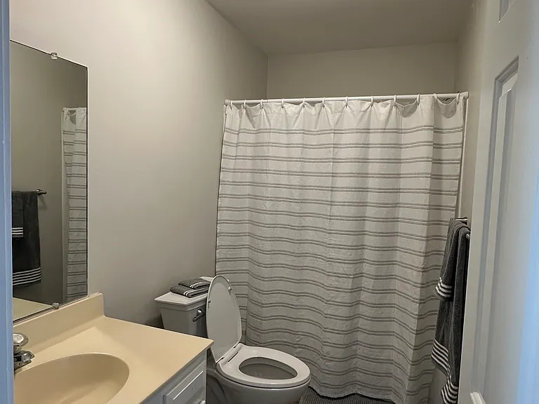 10806 Woodland Dr — Photo 5