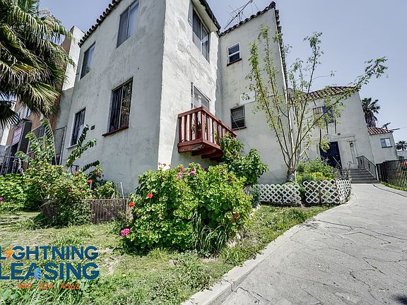 3rd image of 400 N Coronado St #113D
