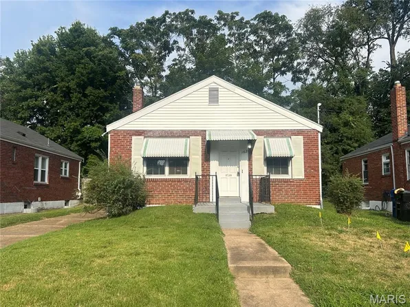 1162 Watts Ave, Saint Louis, MO 63130