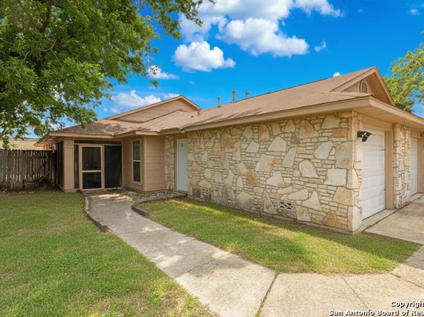 5818 Liberty Bell St