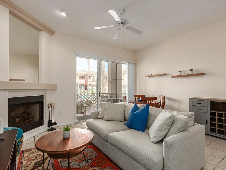 3800 S Cantabria Cir — Photo 16