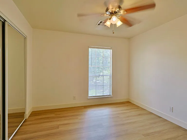 3181 Pinehurst Dr #D — Photo 29