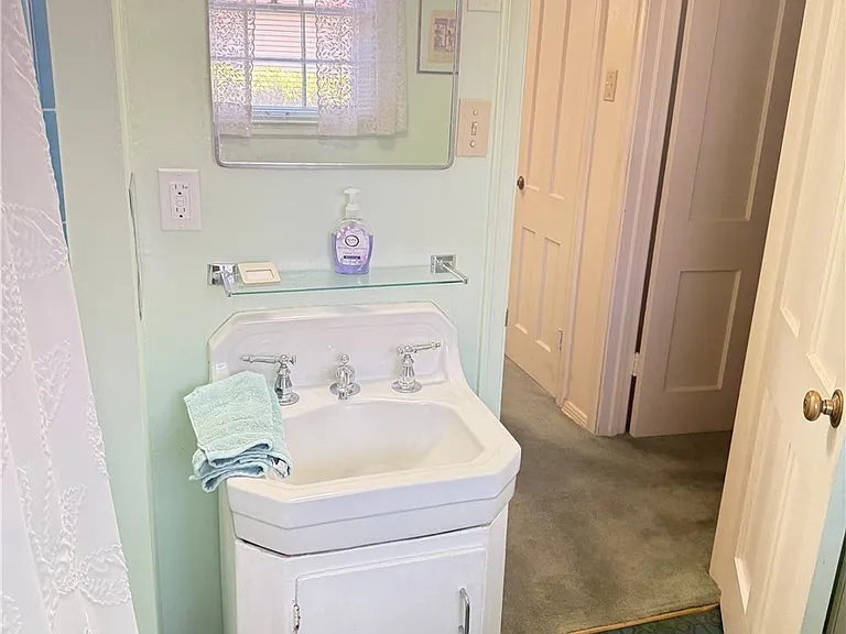 504 Cherry St — Photo 29