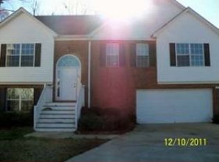 1170 Saint Phillips Ct, Locust Grove, GA 30248