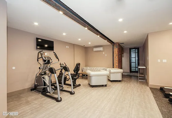 Rented by Citi Habitats | media 45