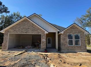 1215 Pine St, Vidor, TX 77662