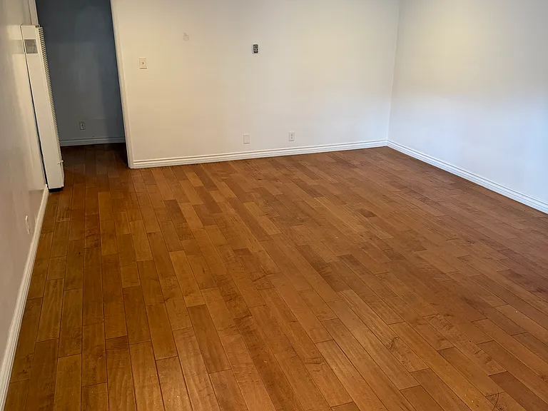 4601 W 1st St #3 — Photo 13