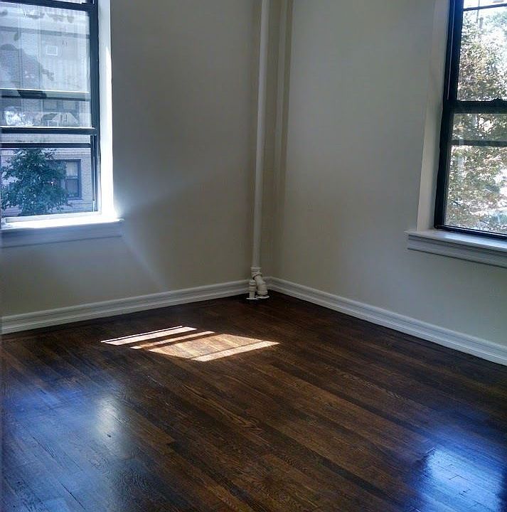 2nd image of 250 Ocean Pkwy APT 1G