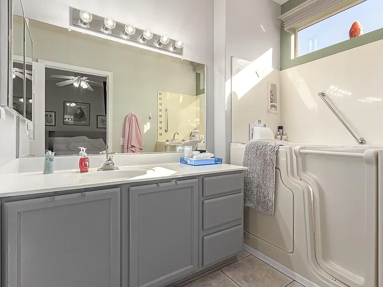 16215 W Desert Winds Dr — Photo 15