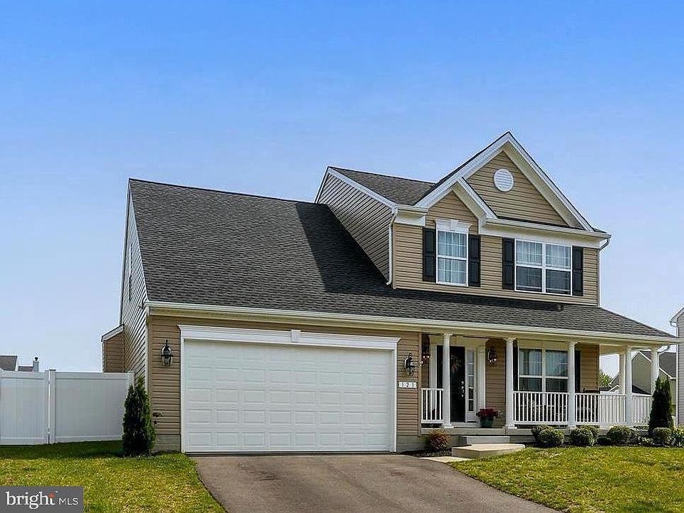 1st image of 121 Cool Meadow Dr
