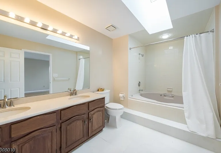 1 Avery Ct — Photo 25