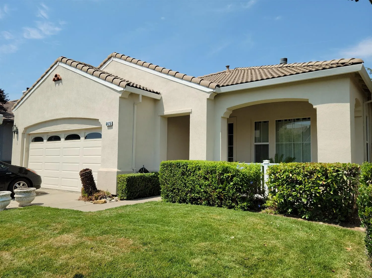 6475 Cormorant Cir photo 1