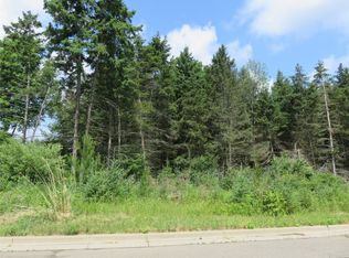 160 Briarview Rd, Vestal, NY 13850