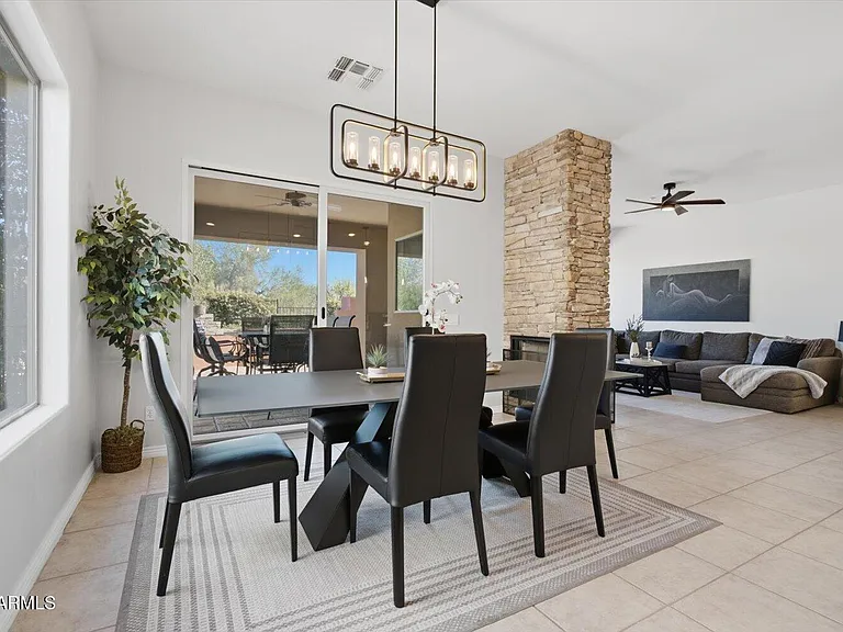 7427 E Evening Glow Dr — Photo 8