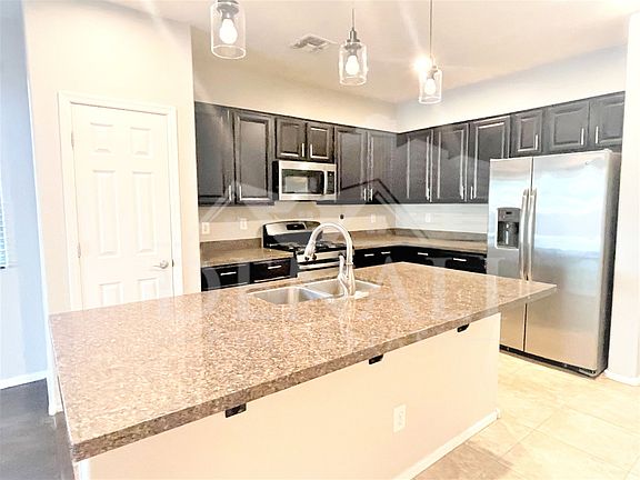 5th image of 4447 S Antonio Cir